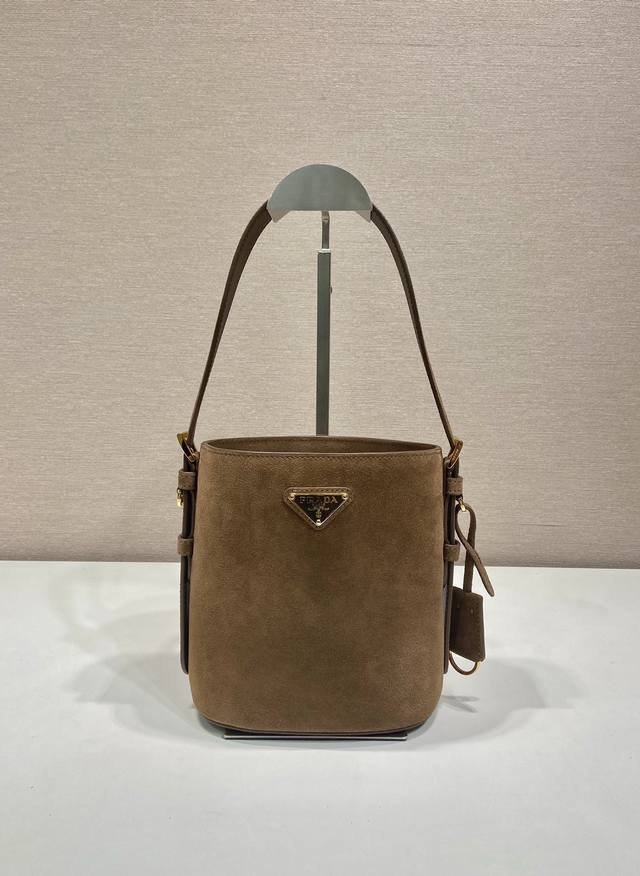 New Bucket Bag 1Be078A Suede Small This flexible and easy-to-match bucket bag ha