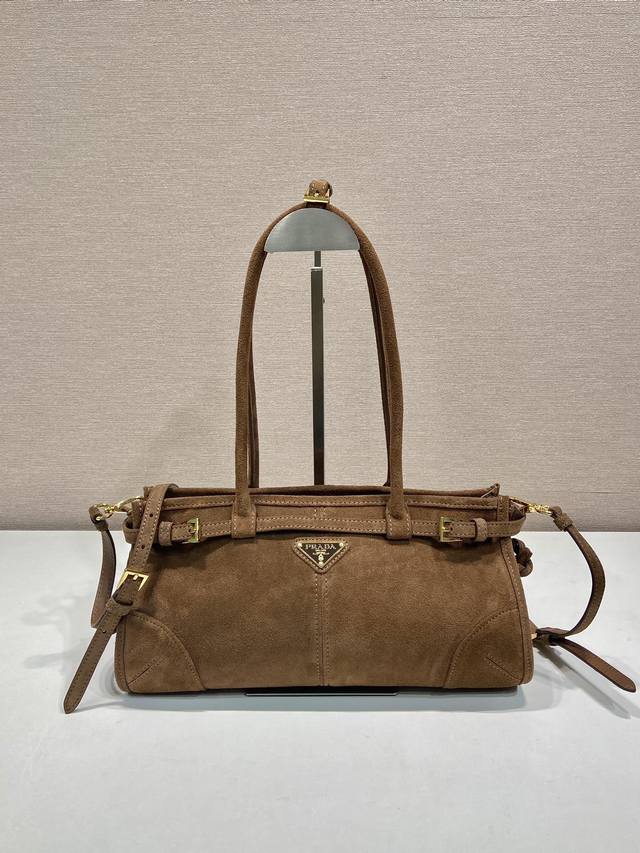 Lussolf nubuck leather 1Ba426 This handbag crossbody bag is made of imported nub