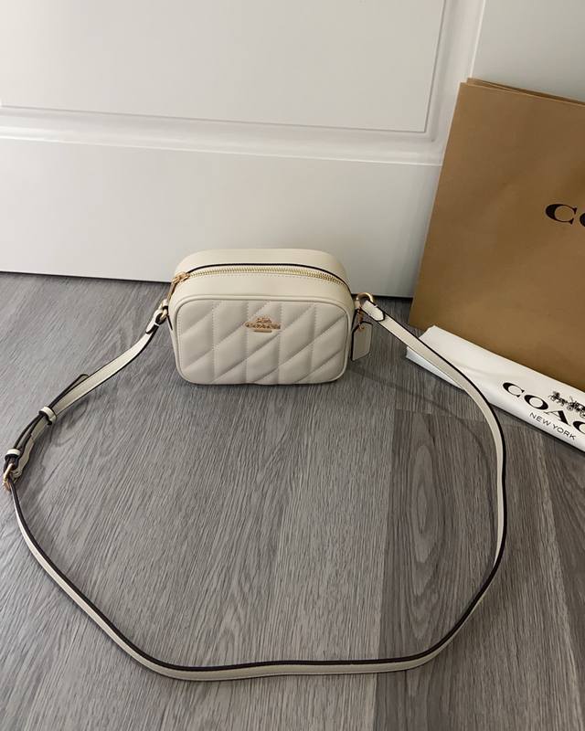 Coach 2025 March new product Cy779 Jamie small diamond camera bag is very small