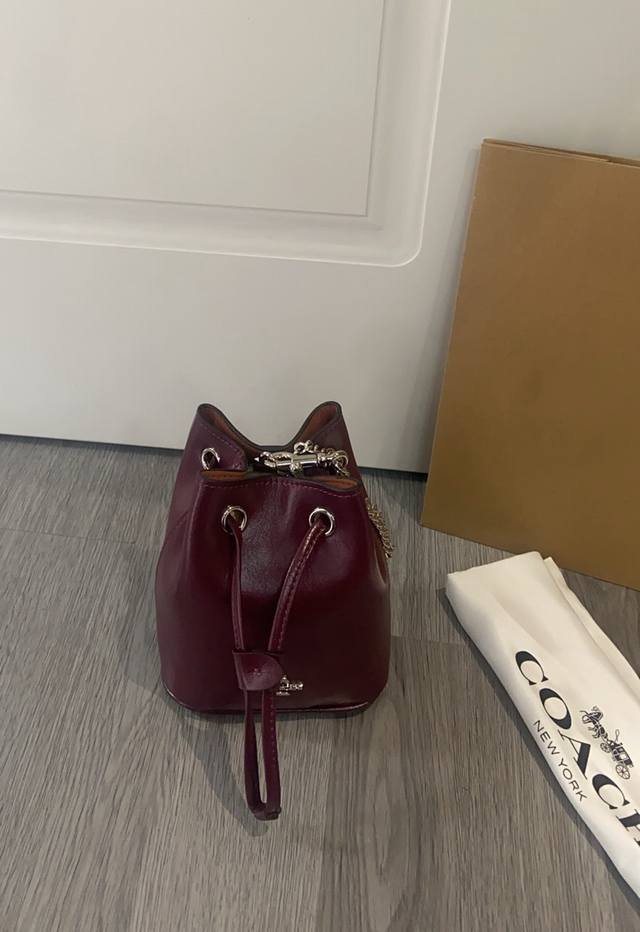 Coa*H Mini Shamblay Color Super Love Cz028 Cz031 2025 Latest Drawstring Mini Buc