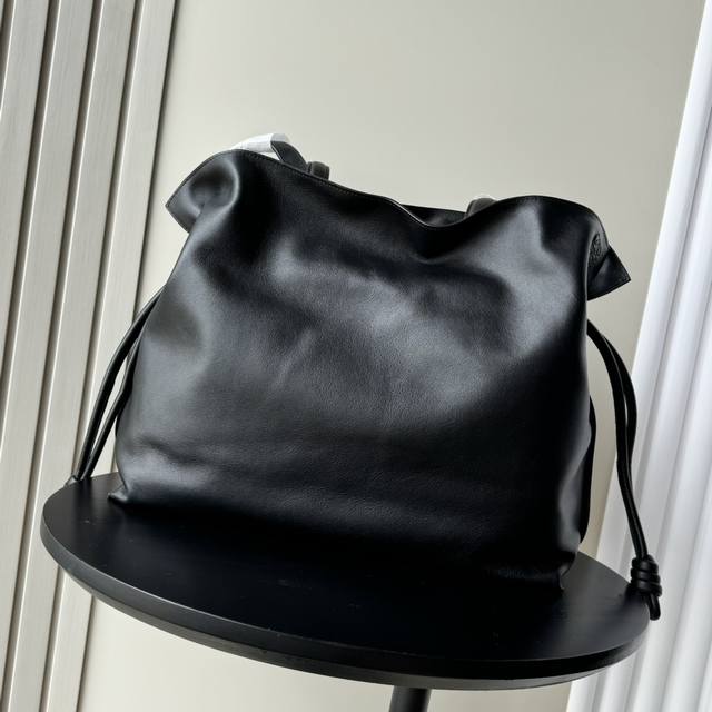 Top counter rat goods Loewe large nappa leather Flamenco lucky bag shoulder bag