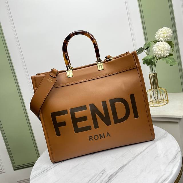 Name: Fendi Tote Bag Quality: Top Original Model: 8866 Small Color: Brown with S