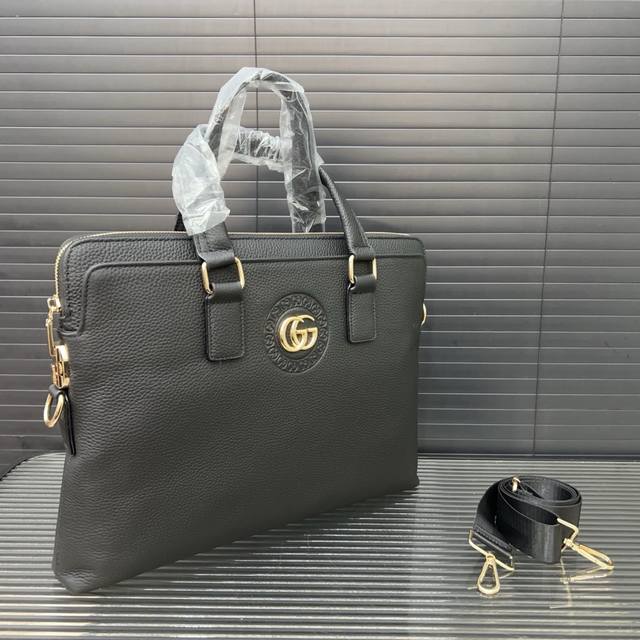 Gucci combination lock leather briefcase men's bag computer bag handbag classic