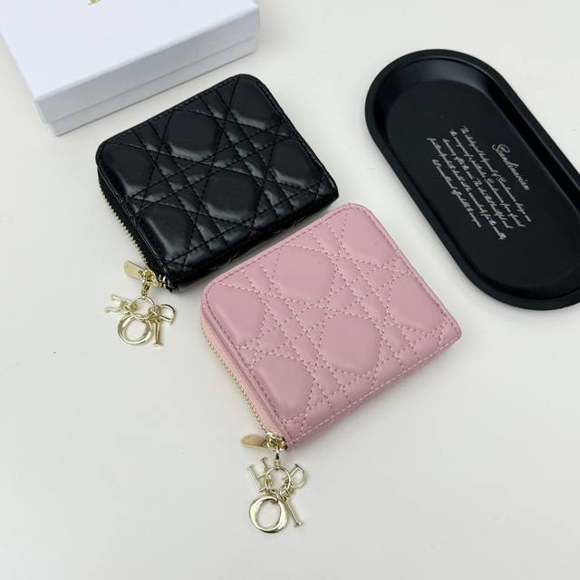 Dior 795 Color Black Pink Size 10.5*10*3 The latest model from Dior counter! The