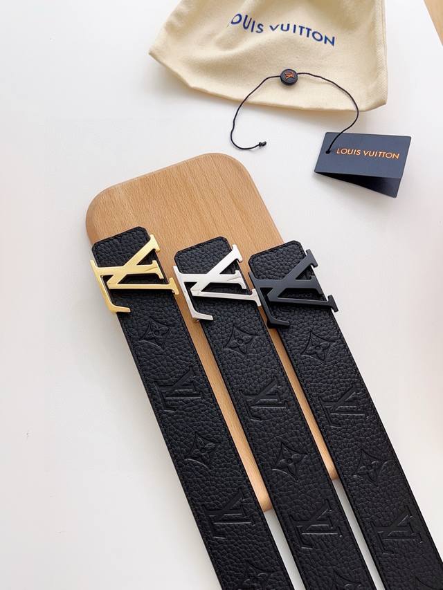 Lv counter synchronized latest series, with exquisite carved buckle head compara