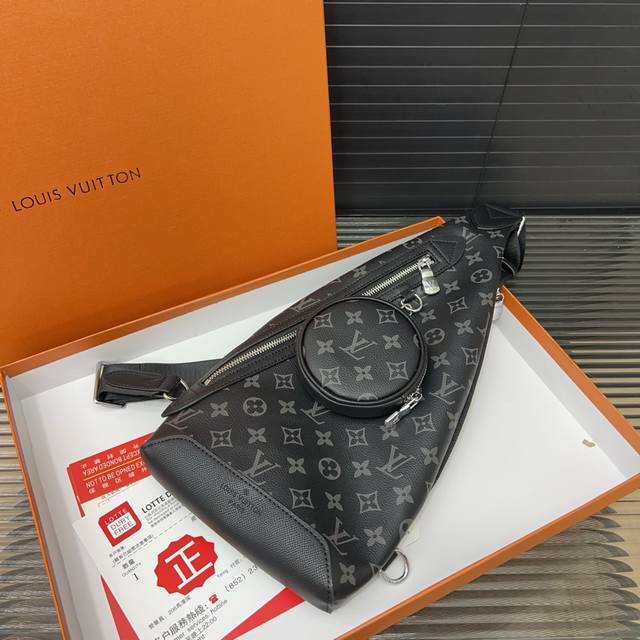 Louisvuitton 2-in-1 Duo chest bag messenger bag unisex shoulder bag classic all-