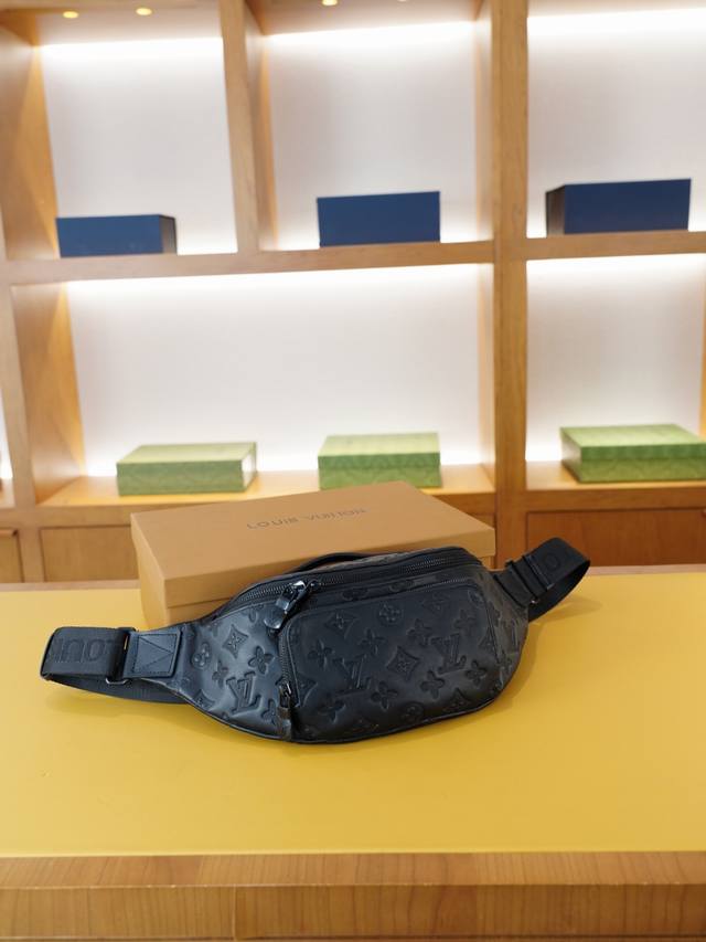 High-end waist bag from Louis Vuitton official website Timeless iconic product M