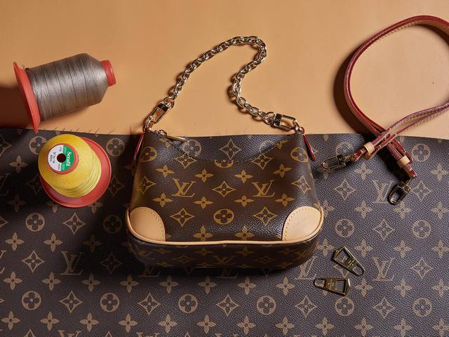 Top original single home real shot dynamic 163 M25519 Boulogne Mini handbag is m