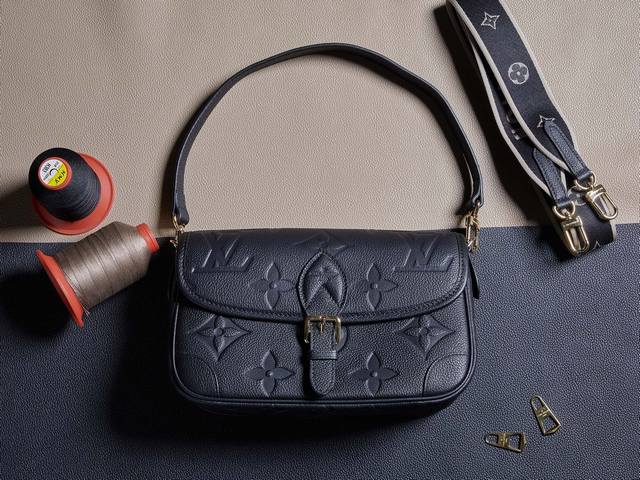 Exclusive real shot of top-level dynamic 163 M46386 black leather M46388 white l