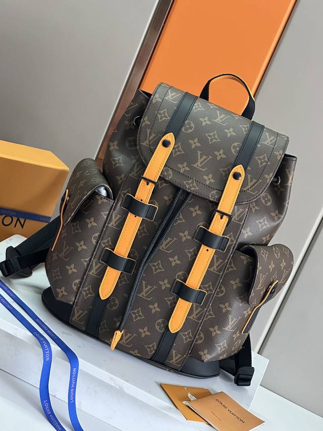 New Original Replica New Product M46699 This Christopher Small Backpack combines