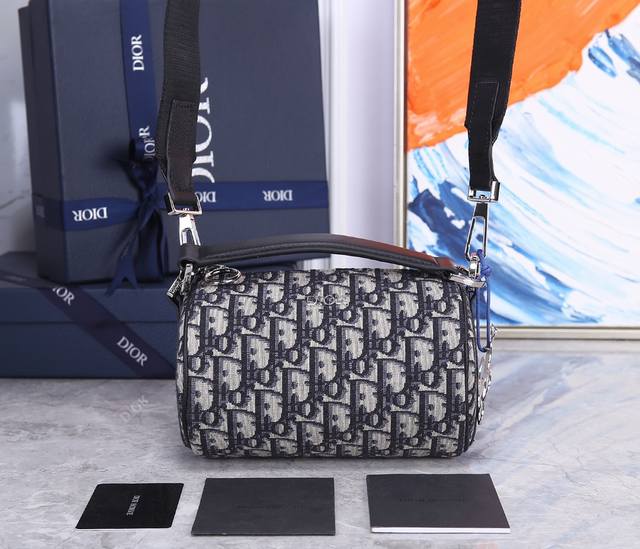 Di.Or Mini Roller Messenger Bag Reference: Cd:93312 Wide shoulder strap Sleek an