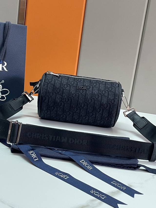 Oblique Roller Bag Dior Oblique Roller Bag This Dior Oblique Roller Bag is a mus