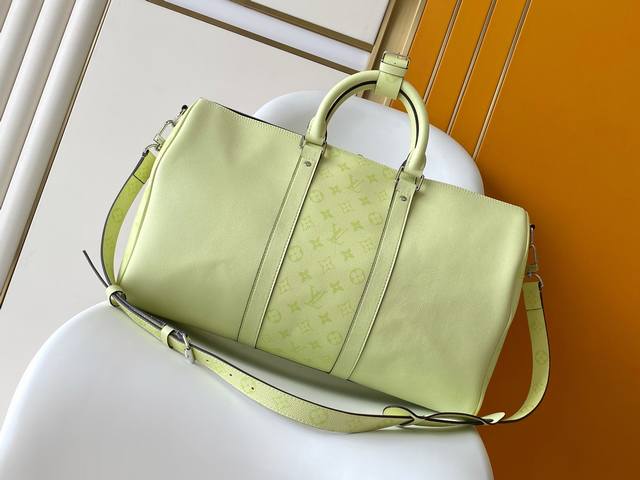 M14122 Blue 50Cm M14124 Green 45Cm 163C01 Variable Chip This Keepall Bandouli