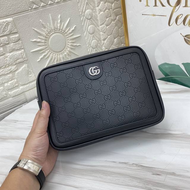 Gg embossed messenger bag, a classic travel accessory reinterpreted in new colou