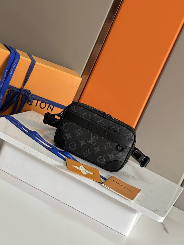 Top-grade original development, all-steel hardware Neo Alpha handbag condenses t