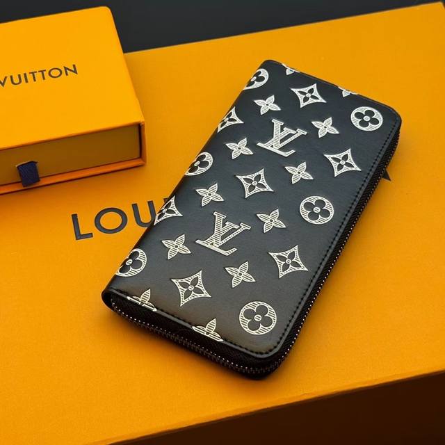 Top original Upgraded version of the black silk-screen Zippy Vertical wallet mad