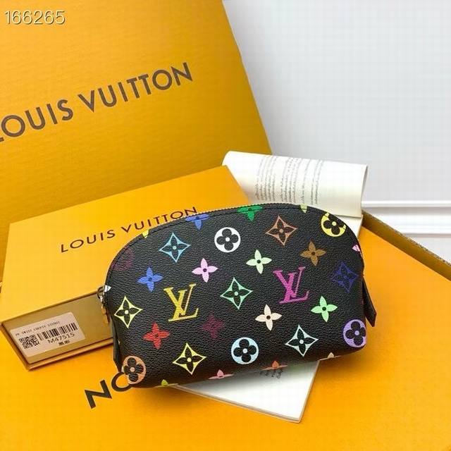 M47515 33 colors This Cl