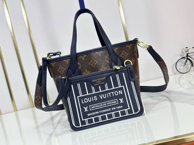 M12099 An updated version of the original Neverfull Bandouliere Inside Out Bb ba