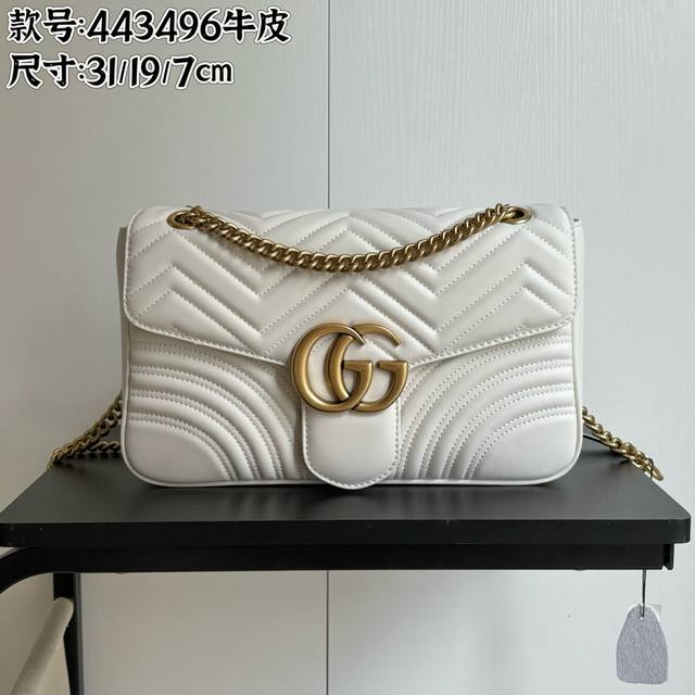 Upgraded version real shot# Model: 443496 Cowhide White Size: 31-19-7Cm New vers