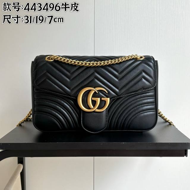 Upgraded version real shot# Model: 443496 Cowhide Black Size: 31-19-7Cm New vers