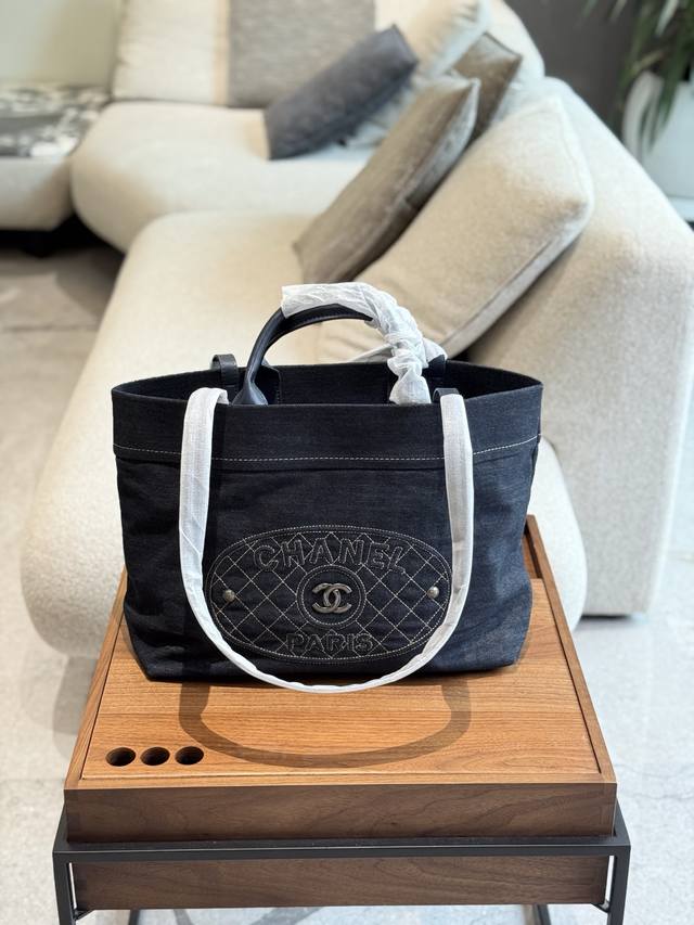 Chanel beach bag 36*30Cm Spring is here! New styles are ready Second-hand Chanel
