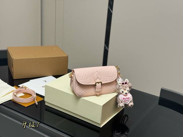 with folding box airplane box Size: 20*13Cm Lv Diane elephant gray baguette mini
