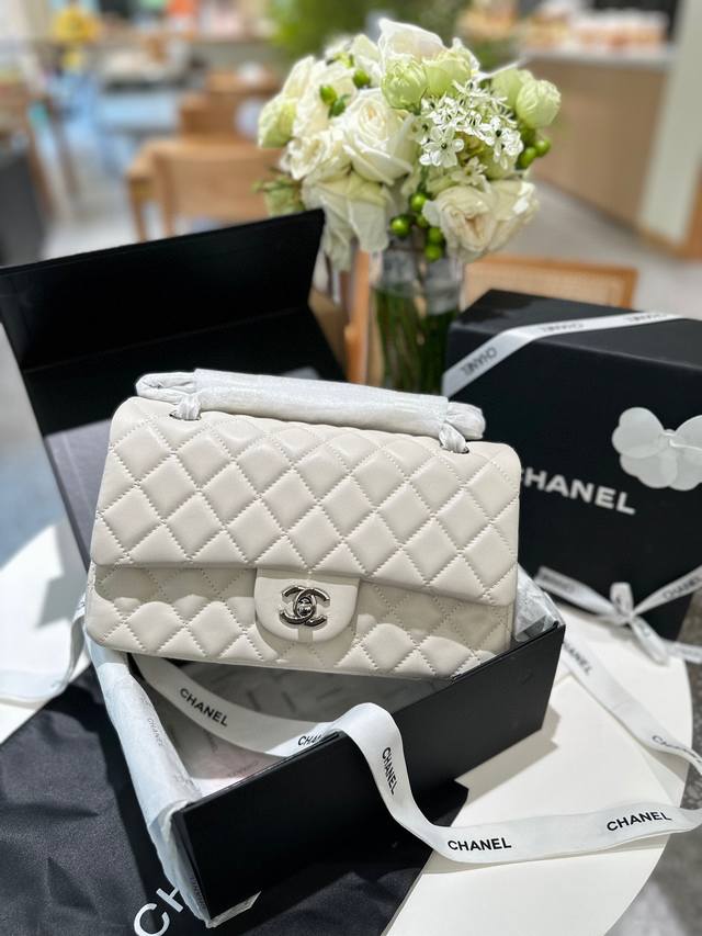 Full set of folding gift box packaging Chanel top V pattern 1112 Cf The full nam