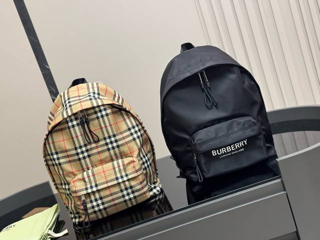 Unboxed, lightweight and spacious Size: 30*40Cm Burberry Backpack This backpack