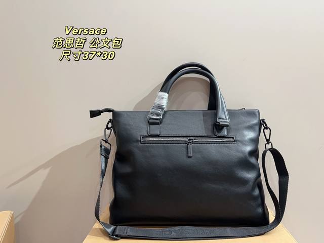 Size without box 37*30 Versace briefcase Classic Medusa logo Handbag is highly r