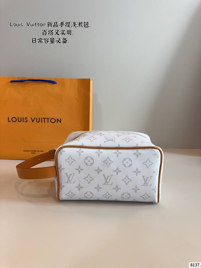 Lv 2025 new Christopher new color toiletry bag handbag messenger bag super large