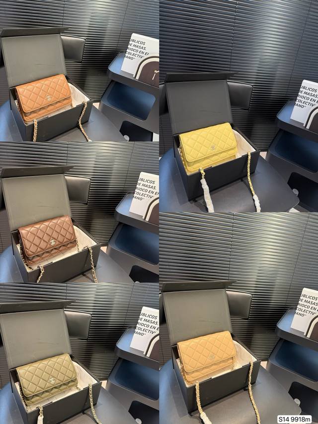 with folding box Chanel fortune bag counter hot-selling autumn and winter catwal