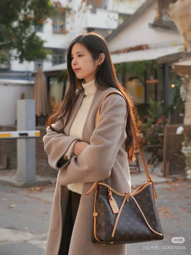 with airplane box folding box Louis Vuitton Lv Carryall new commuter bag is good
