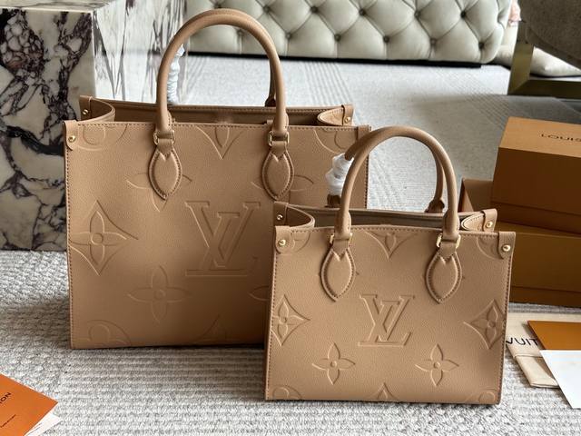 Folding Size: 35*26Cm Medium 25*20Cm Small Super good quality, come here if you