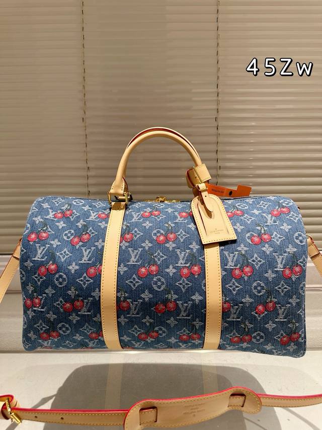 Lv Cherry Pillow Bag Denim Lv Speedy 45cm Pillow Bag, no matter the style, the l