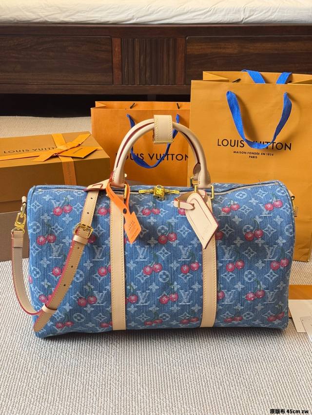 original cloth Lv limited edition Keepall 45 travel bag airport bag. No matter t