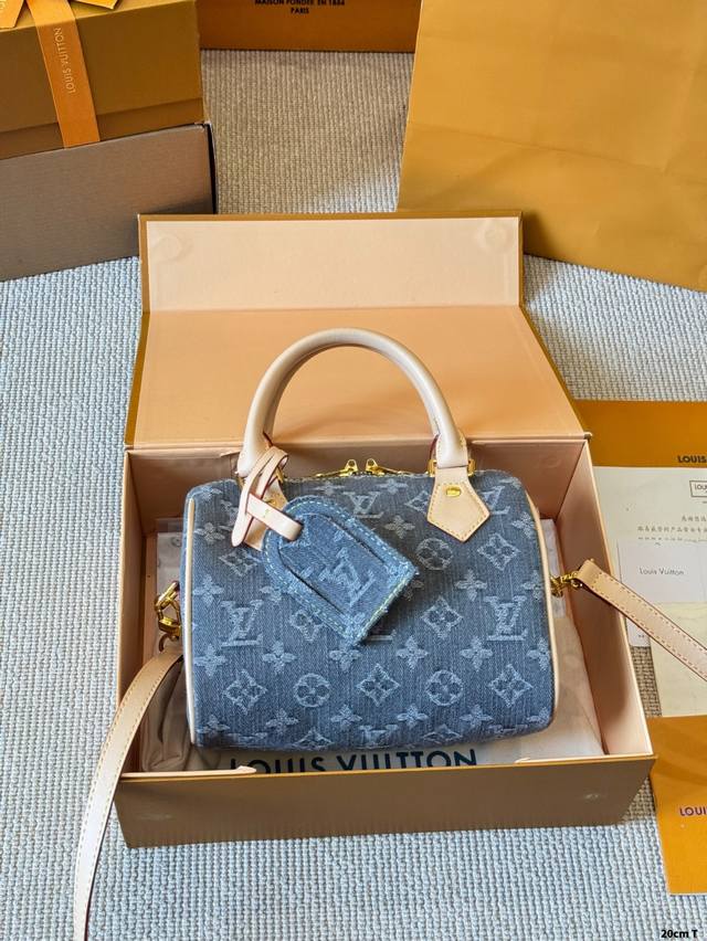 denim Lv Speedy 20 denim pillow bag Lv new series City Keepal handbag, the first