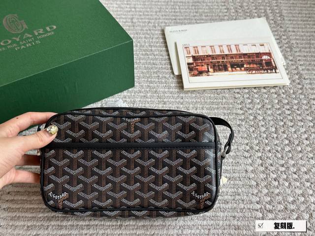 replica version with box Size: 24*14Cm Goyard camera bag For boys and girls! The