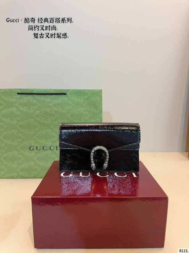 with gift box Gucci's new Dionysus chain bag is named after the god of wine in a