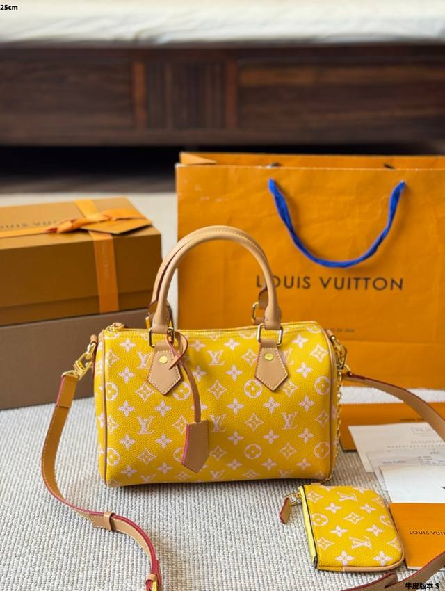Cowhide version Lv Speedy P10 25Cm The size is really suitable, it can hold a wa