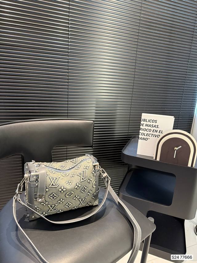 Lv denim small box same style as Gu Ailing 22 spring and summer show style can b