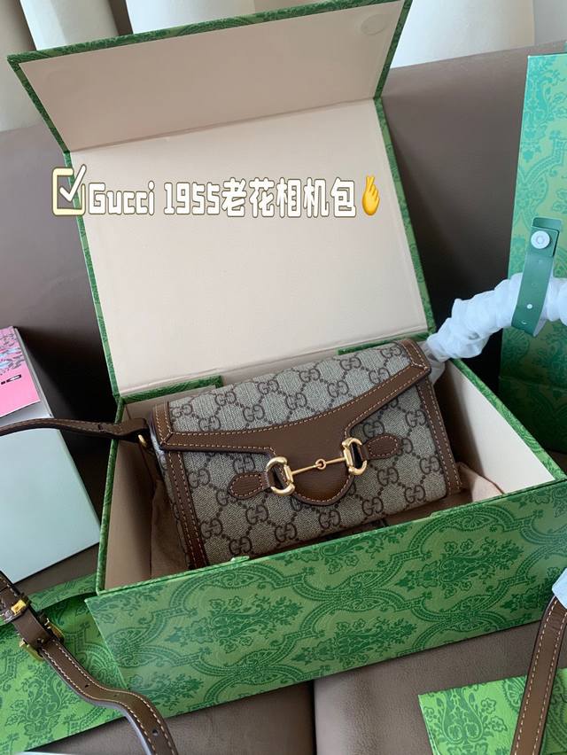 Gucci 1955 new style old flower camera bag Gucci's new camera bag, first of all,