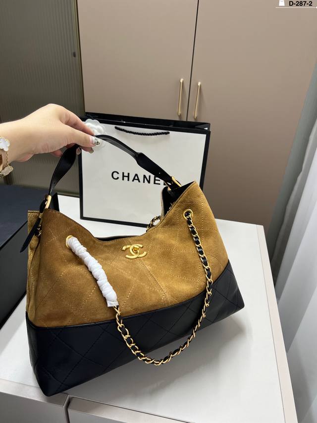Deerskin Chanel 25A Tote Bag Handicraft Super durable suede tote bag Maillard co