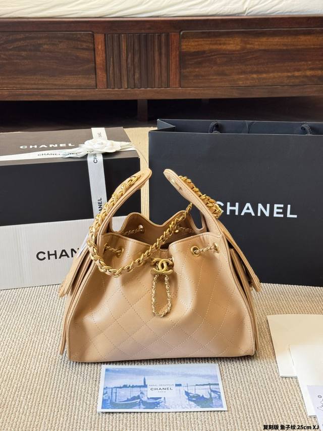 replica caviar pattern Chanel 25S cowhide Hobo bag Chanel cowhide embroidered sh