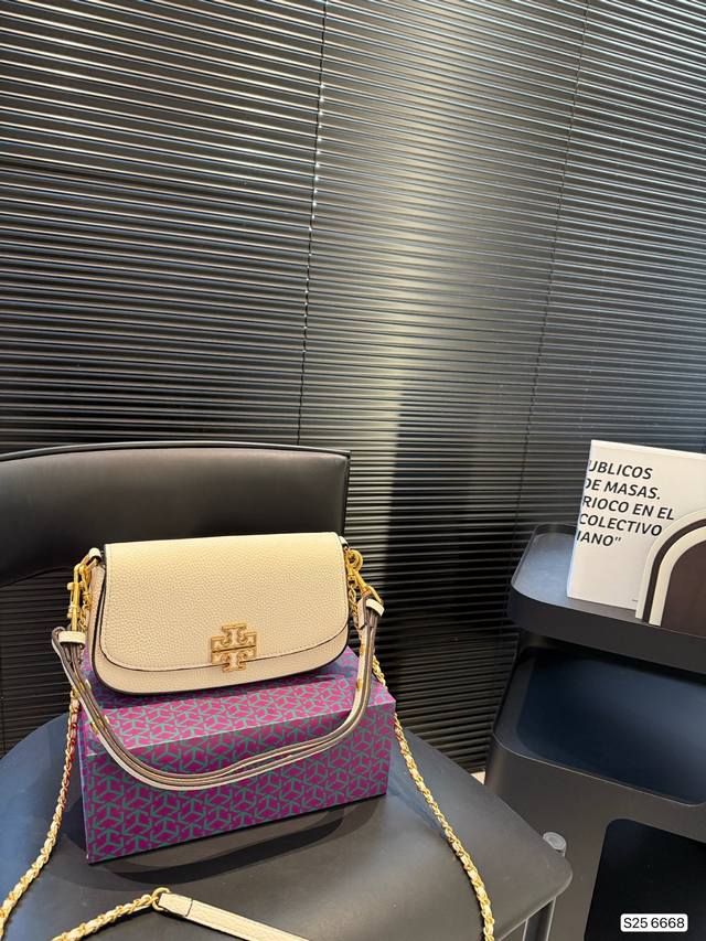 with folding box Tory Burch armpit light and practical, casual commuting advance