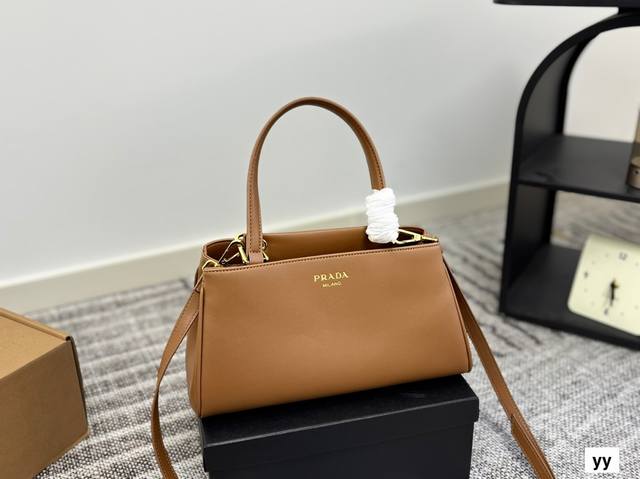 with box Prada new product ~ Prada women's bag The most representative of a girl