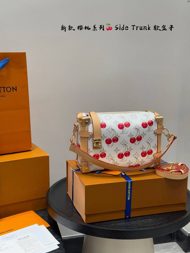 Full gift box packaging Lv and Takashi Murakami's limited edition cherry series