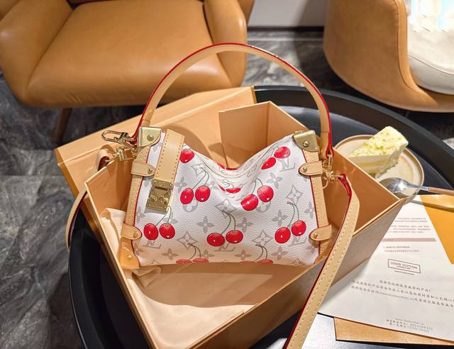 folding gift box official website airplane box Lv small box Gu Ailing same style