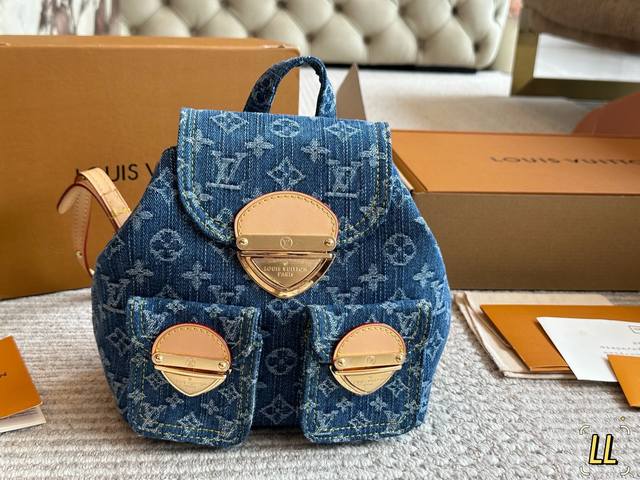 replica version Size: 20*20Cm Lv denim backpack with gift box Original fabric wi