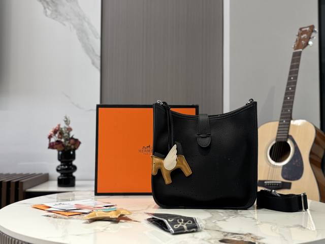 Full gift box packaging! Cowhide! The representative of lazy style Hermes Evelyn