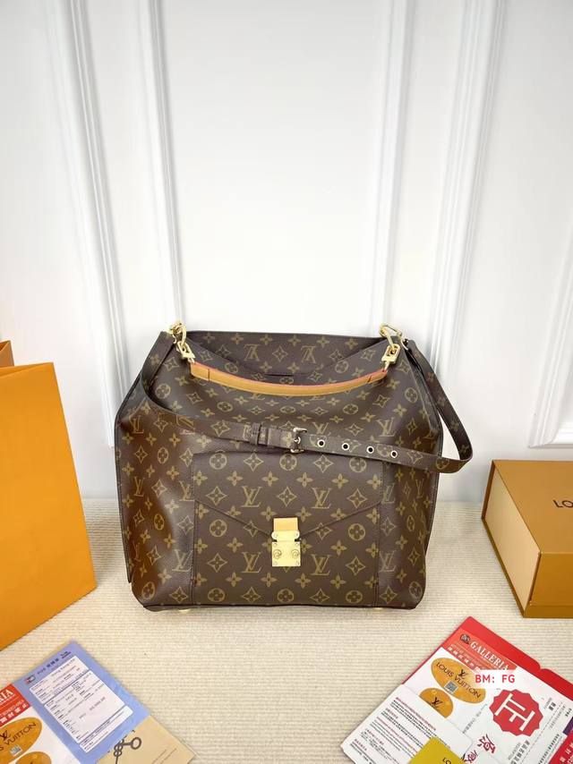 with folding gift box Guangzhou Baiyun goods Lv old flower second-hand bag Metis